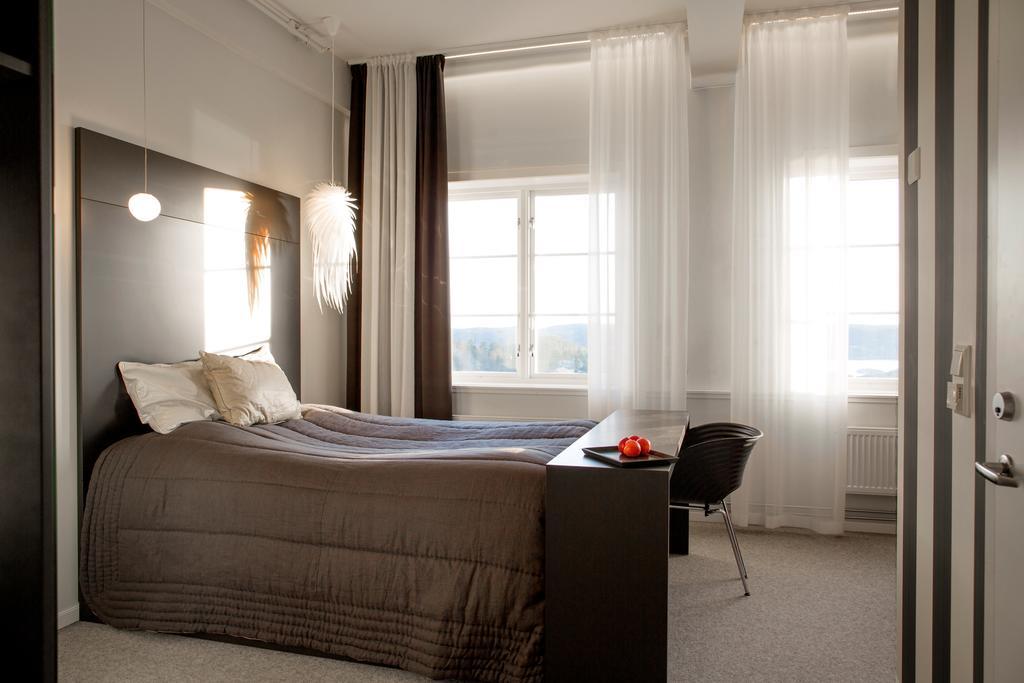 Fredriksten Hotell Halden Szoba fotó